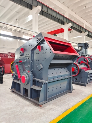 1 anno Servizio post-vendita PF1315 trituratore d'impatto per macchine minerarie trituratore di pietra