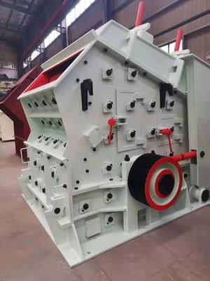 Con il motore a corrente alternata PF1214 PF1315
