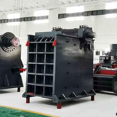 PE250*400 Macchine mobili per la frantumazione delle rocce Macchine per la frantumazione delle mascelle con alta capacità T/H 0,4-7,5 e motore CA