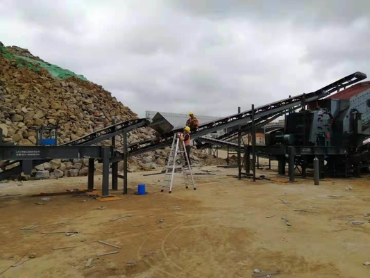 Concrussione portatile con coni di impatto della mascella per la frantumazione del granito di pietra piastra YD938E69/YD1142E710