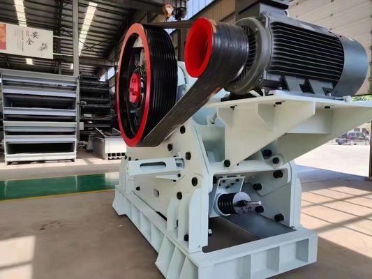 PEC106 Maciatore di mascelle per materiali di sabbia 100 tph Capacità e prestazioni orarie