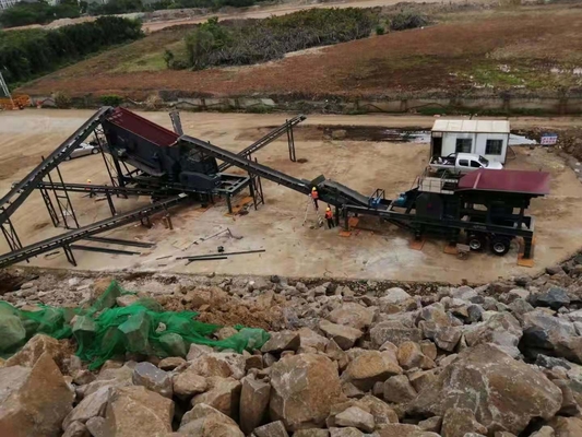 Concrussione portatile con coni di impatto della mascella per la frantumazione del granito di pietra piastra YD938E69/YD1142E710