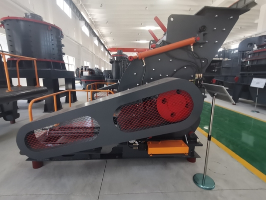 Macchine per la produzione di polvere grezza Macchine per la frantumazione di martelli di calcare con coppa di capacità e dispositivo di dosaggio