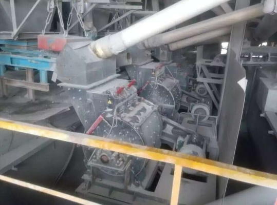 Richiesta personalizzata Versione europea di Rough Grinding Raymond Mill