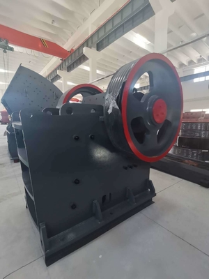 Tecnologia avanzata Grande macinatore di mascella blu per la frantumazione del minerale