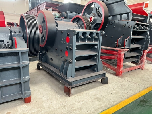 Immissione in commercio diretto di una trituratrice di mascella di calcare da 10 a 100 tonnellate all'ora con portata 900*600 mm