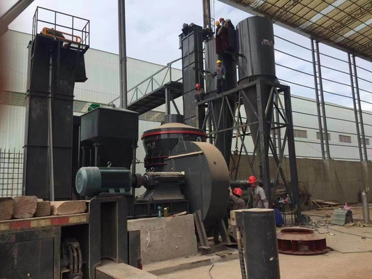 Linea di macchine per la macinazione del frantoio Raymond per il calcare e la dolomite di quarzo