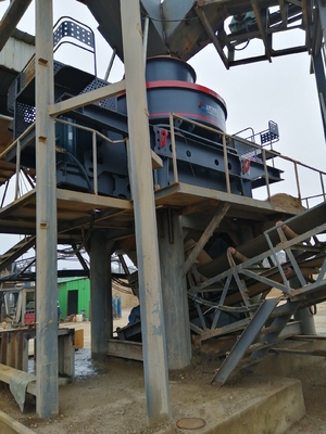 VSI Ore Sand Making Machine Impact Crusher Outlet Dimensione 0-5mm Perfetto per il tuo business