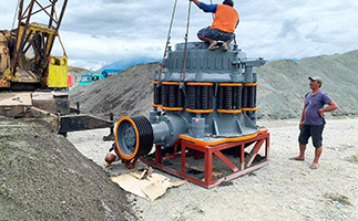 Crusher a cono idraulico con potenza motoria di 160-400kw e guida tecnica