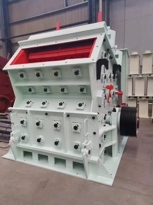 Con il motore a corrente alternata PF1214 PF1315