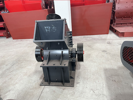 PC400*300 Macinatrice a martello per impianti di frantumazione del minerale e delle miniere sotto guida tecnica